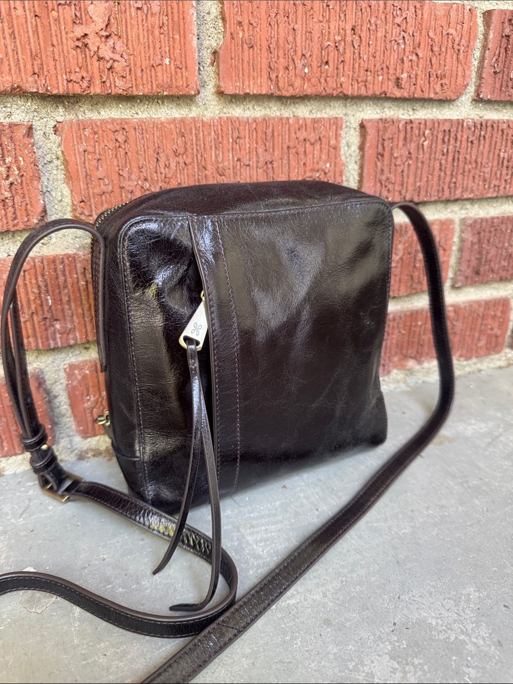 HOBO Zip Around Crossbody